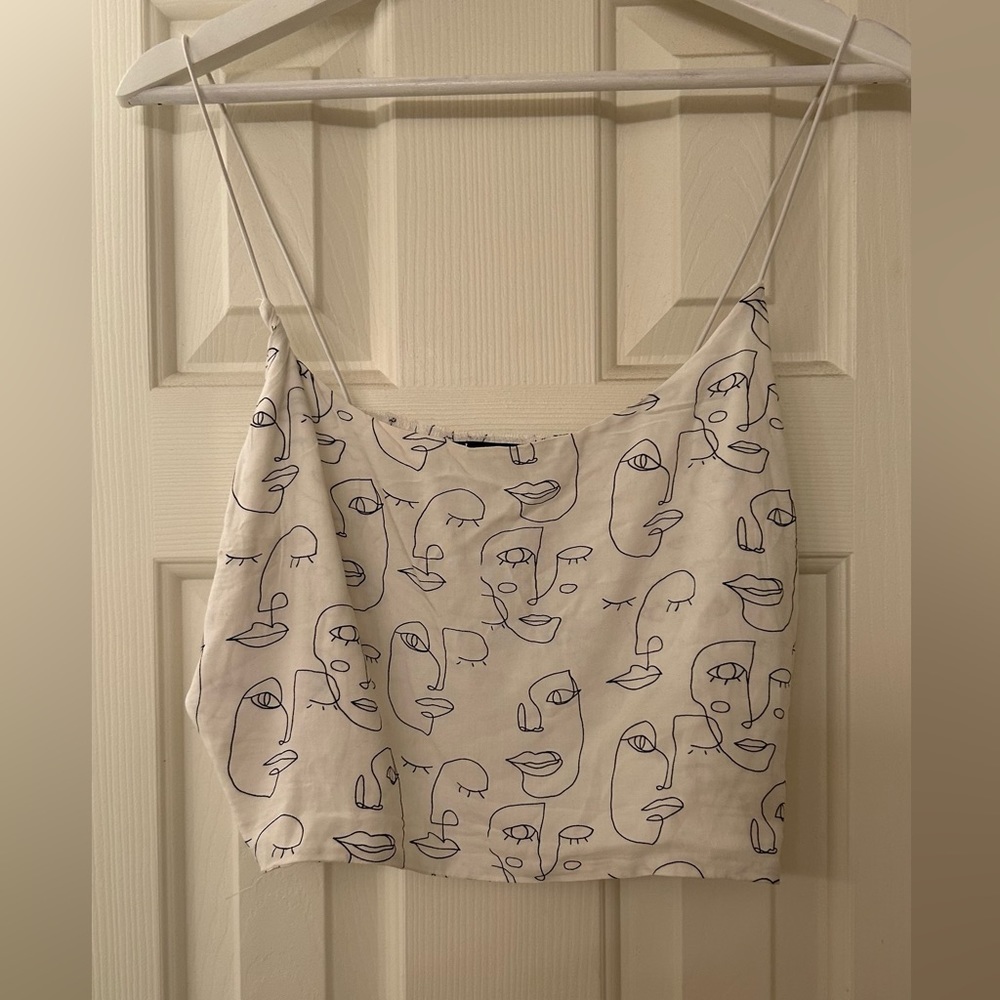 Graphic tee